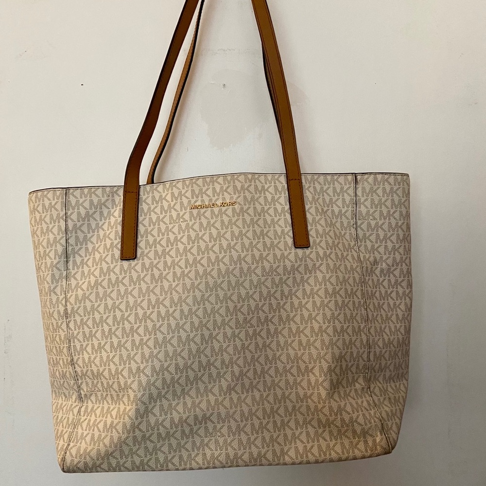 Large Michael Kors bag